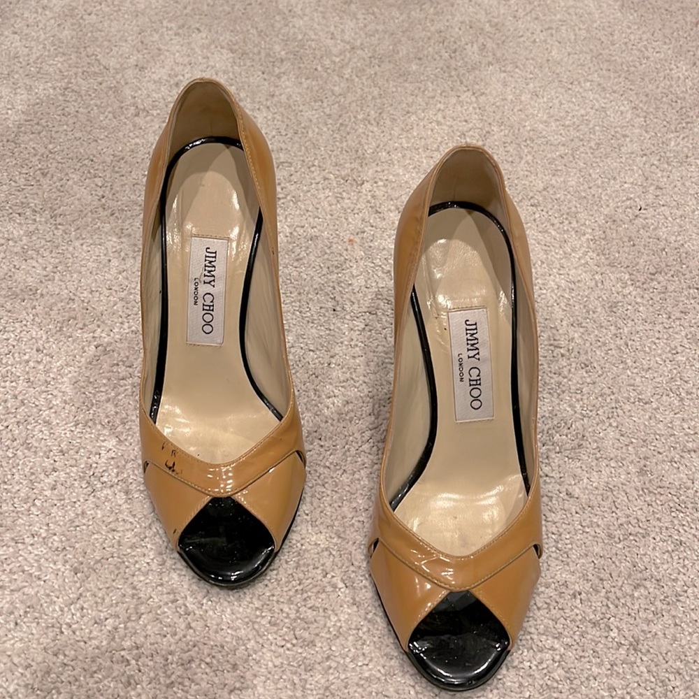 Authentic JIMMY CHOO heels size 37.